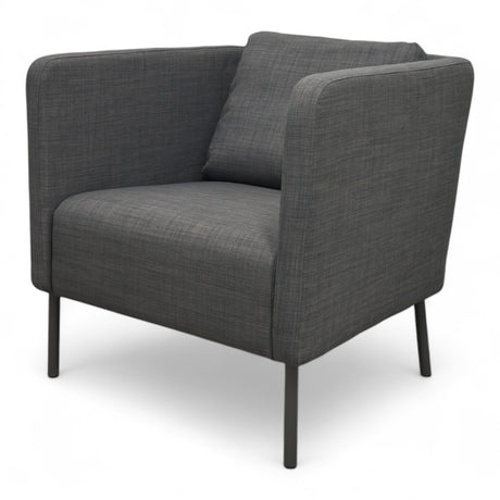 Nyrenset Grå EKERO Lenestol fra IKEA