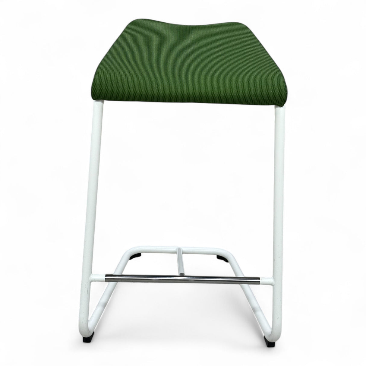 Nyrenset Lammults barstol grønn