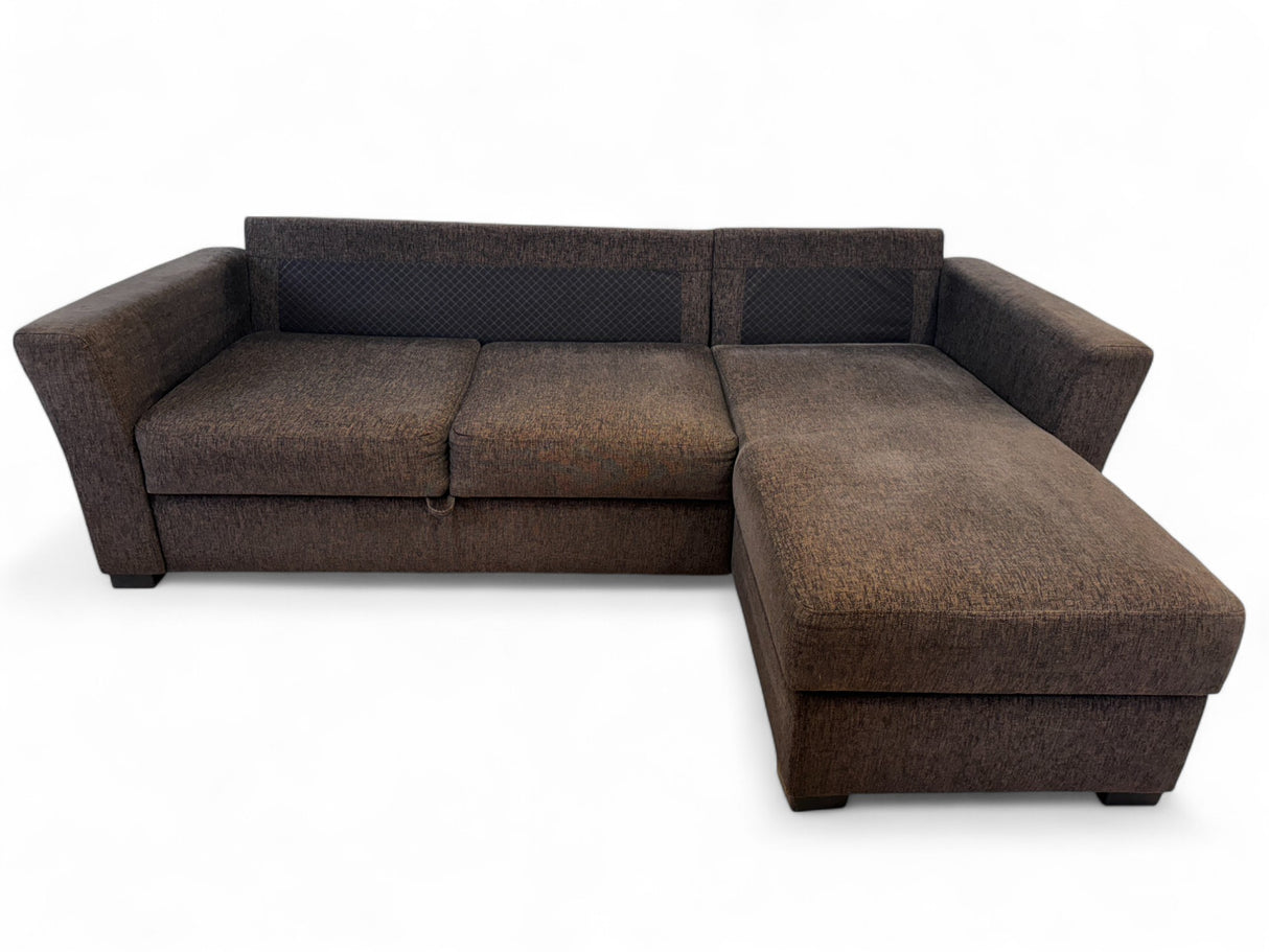 Nyrenset | Sovesofa med Sjeselong | Farge Brun fra Gjenbruksgiganten