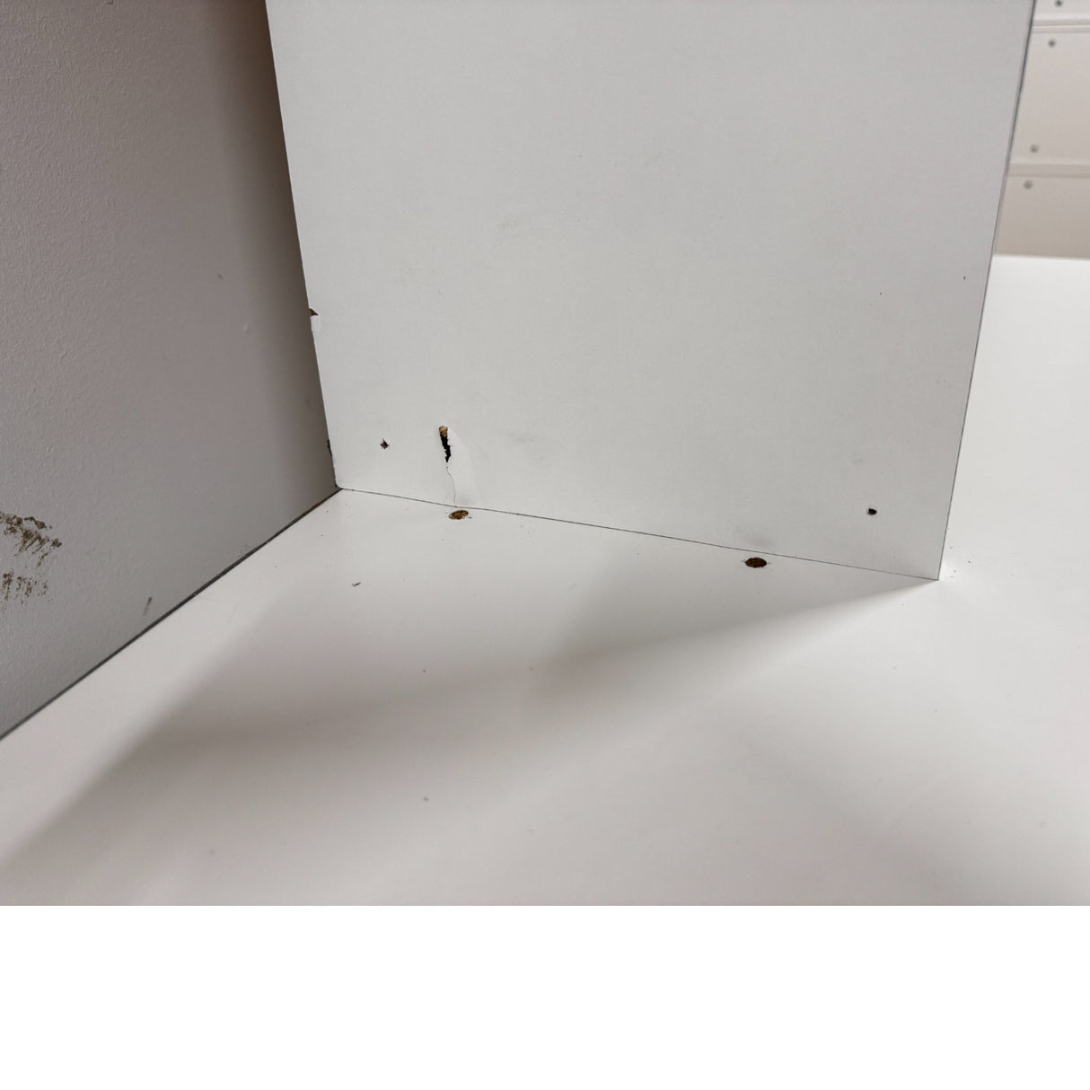 Bokhyller med Softclose Skuffer fra IKEA