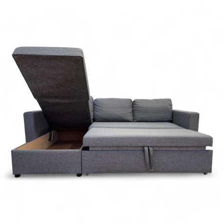 Nyrenset sovesofa med flyttbar sjeselong fra Gjenbruksgiganten
