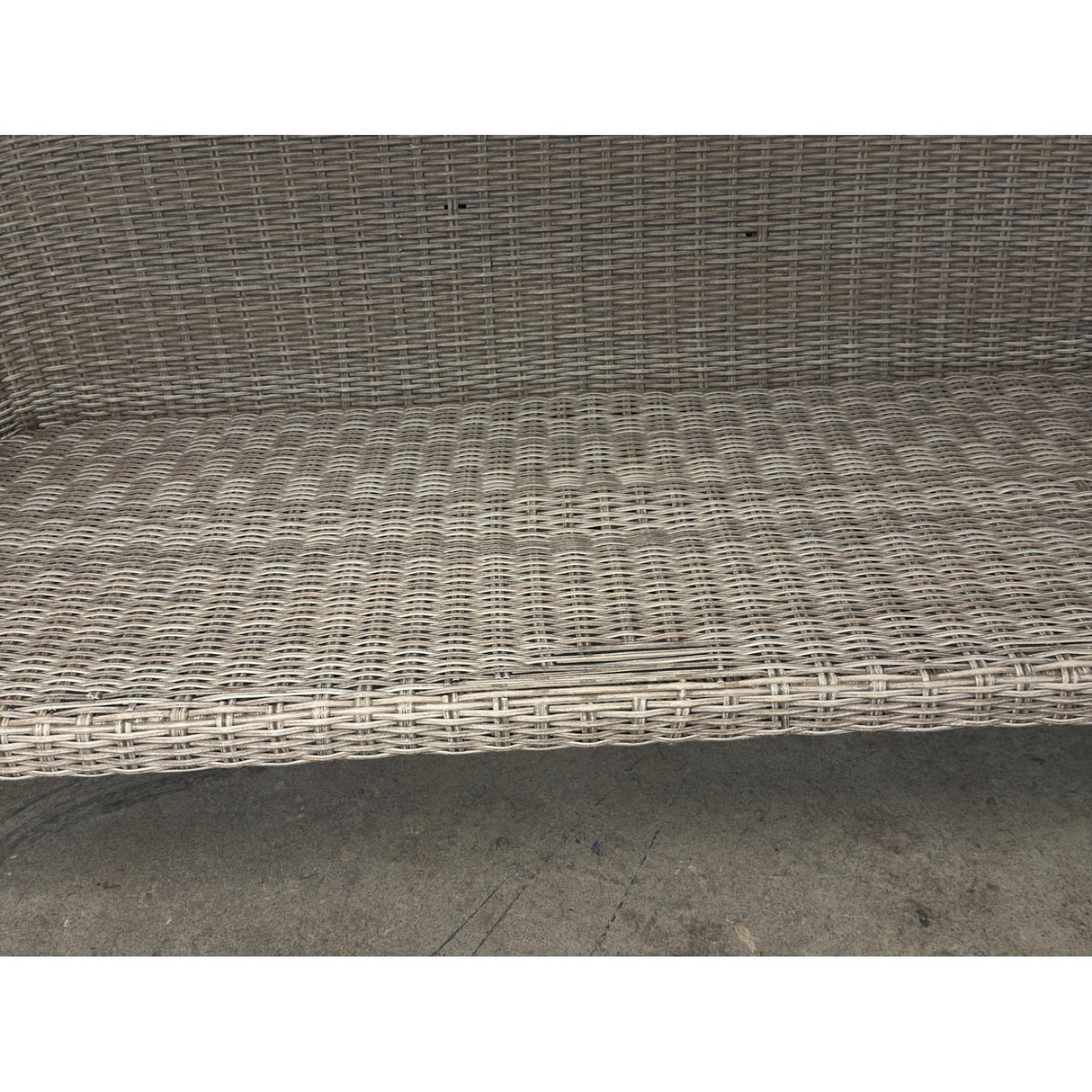 Rotting hagesofa