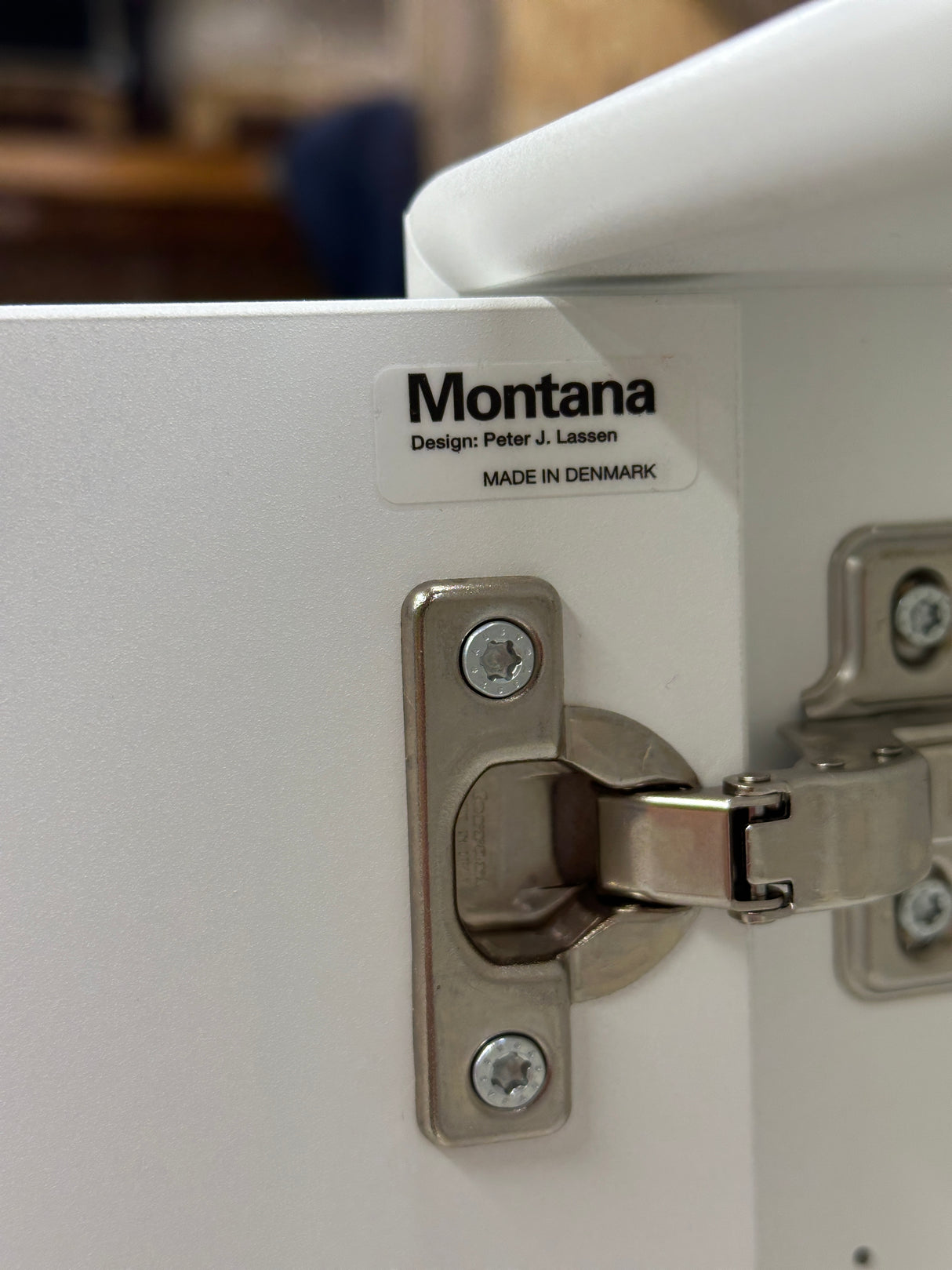 Montana skap hvit
