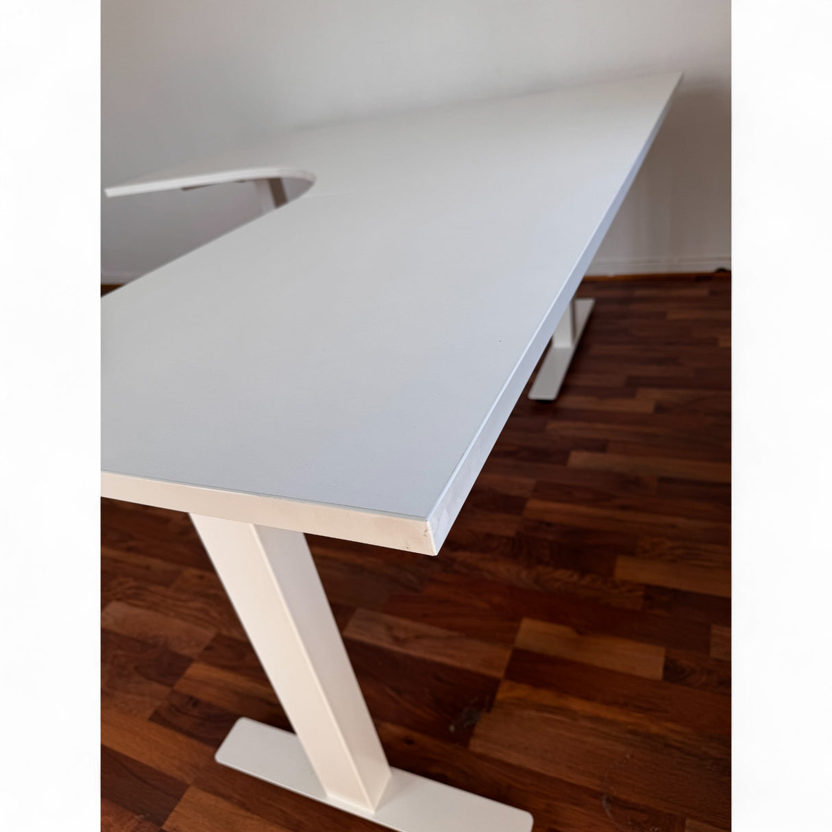 IKEA Hjørneskrivebord Hvit