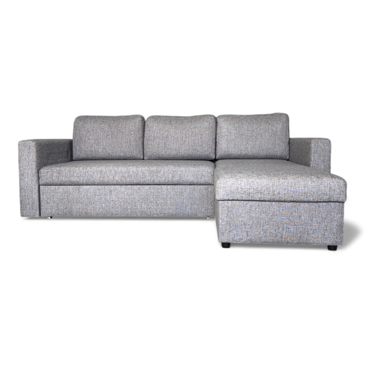 grå_sovesofa_med_flyttbar_sjeselong