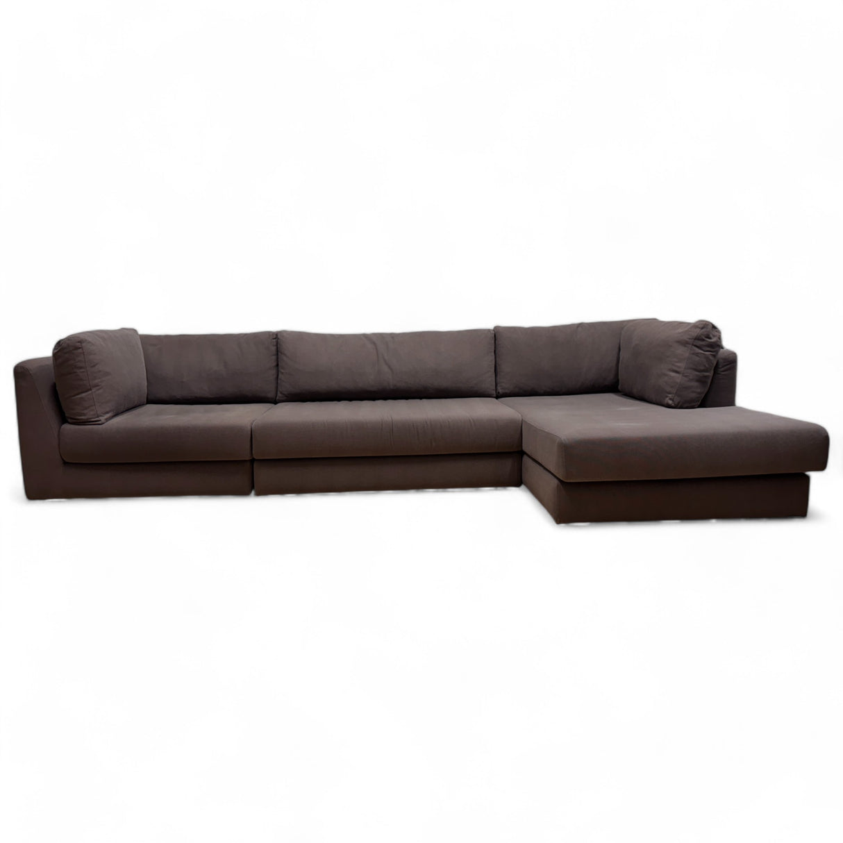 stor_og_romslig_sofa_som_kan_tilpasses_dine_behov
